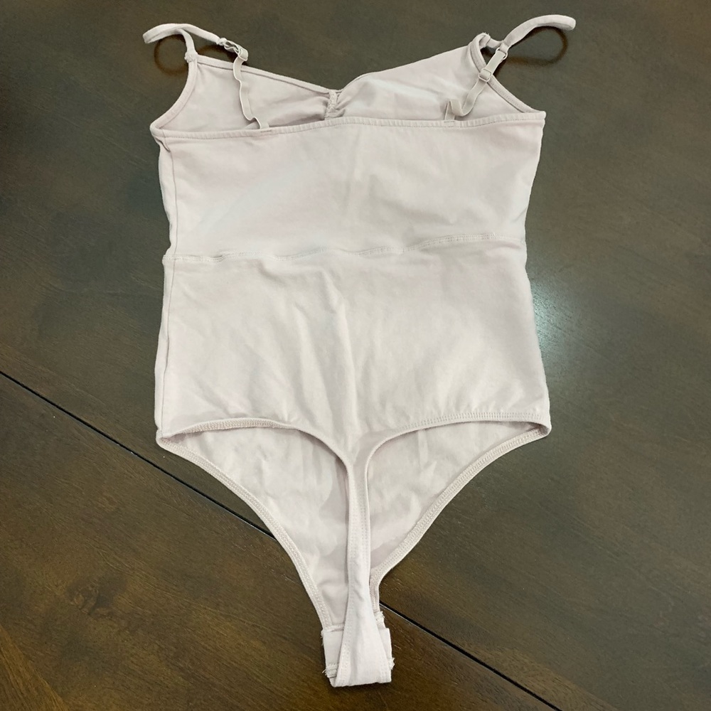 Express bodysuit - Picture 2 of 3